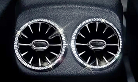 リアエアコン吹き出し口・メッキリング（クリスタル付き）